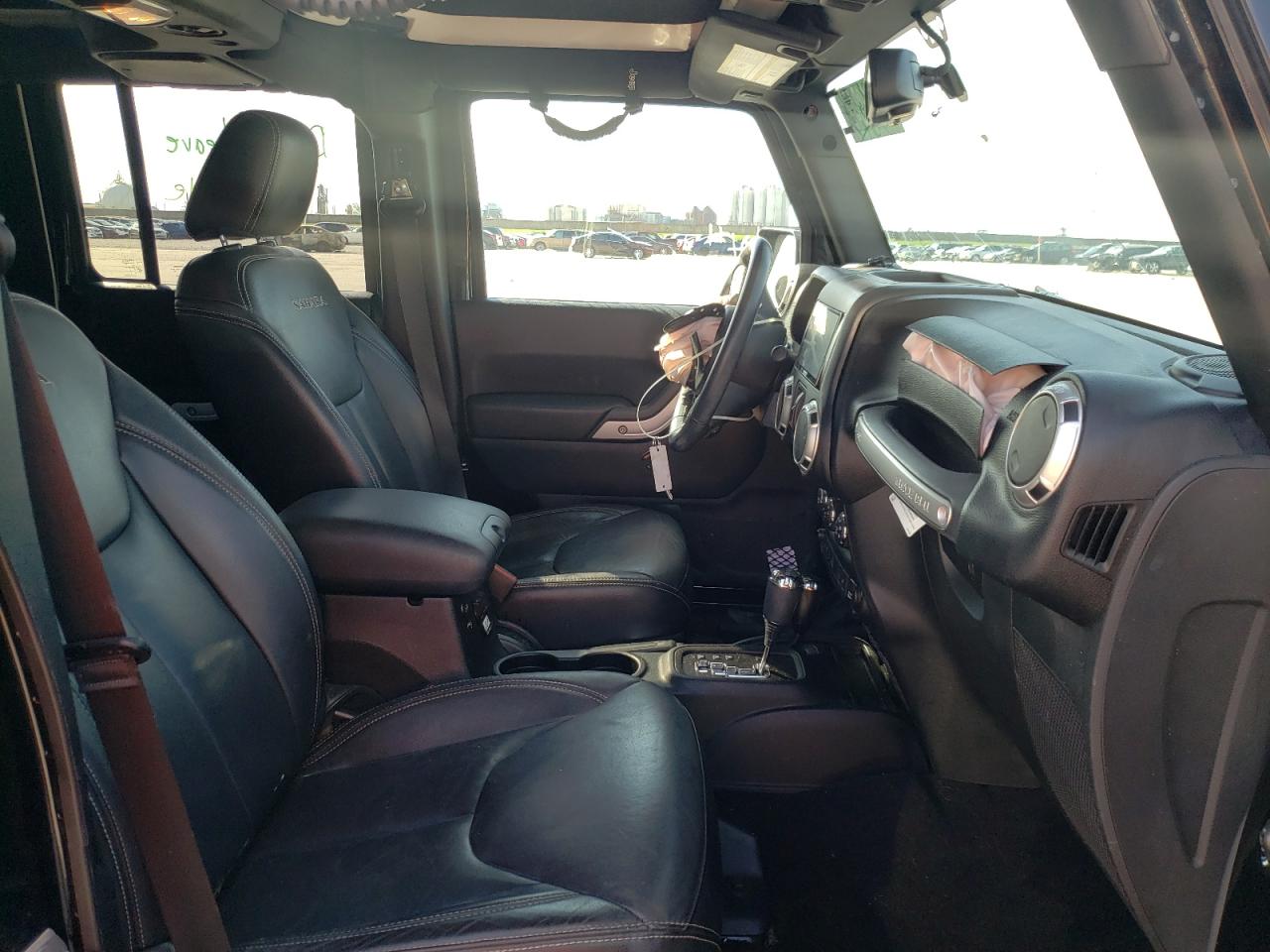 Photo 5 from auction – 2017 JEEP WRANGLER U with VIN 1C4BJWEG1HL619781