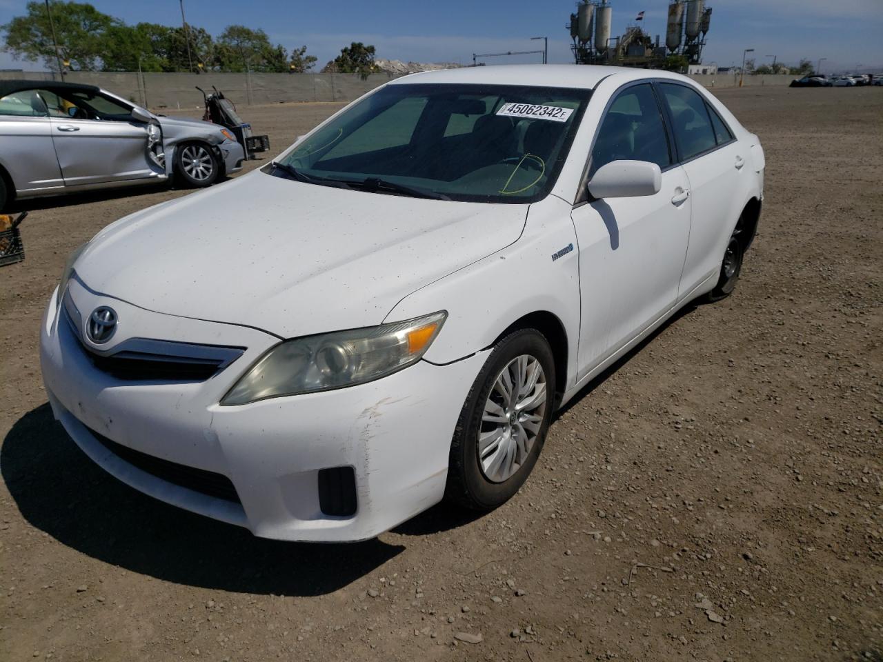 Photo 1 from auction – 2011 TOYOTA CAMRY HYBR with VIN 4T1BB3EK1BU138913