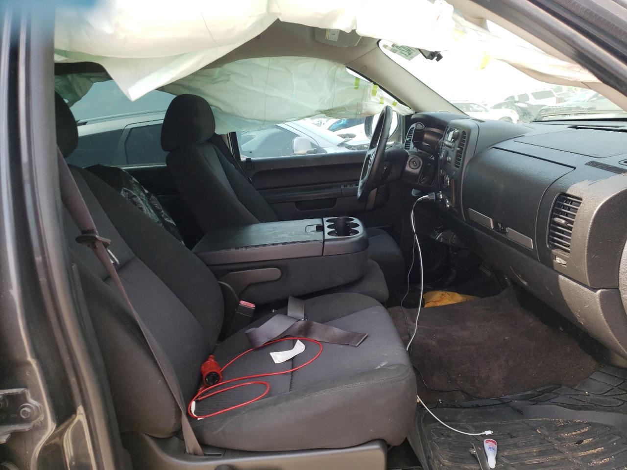Photo 5 from auction – 2011 GMC SIERRA C15 with VIN 3GTP1VE00BG200988