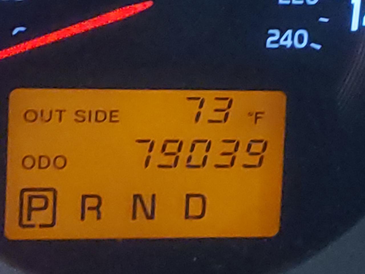 Photo 8 from auction – 2007 TOYOTA RAV4 LIMIT with VIN JTMBK31V575015864