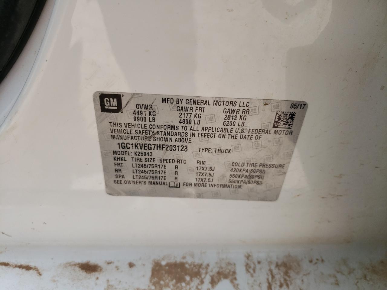 Photo 10 from auction – 2017 CHEVROLET SILVERADO with VIN 1GC1KVEG7HF203123
