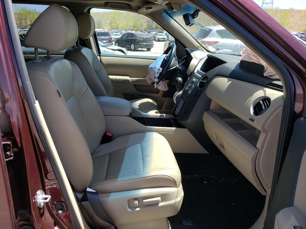 Photo 5 from auction – 2011 HONDA PILOT EXL with VIN 5FNYF4H5XBB044746