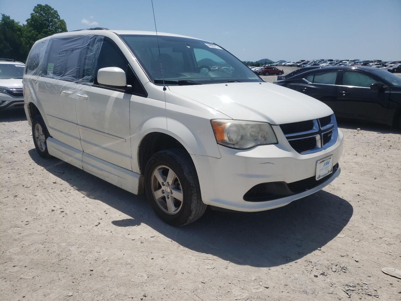 DODGE GRAND CARA 2012 with VIN 2C4RDGCG7CR113404 - Photo from auction
