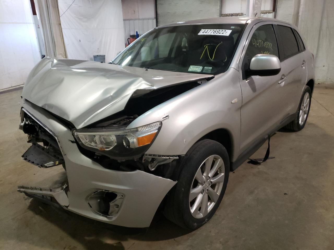 Photo 2 from auction – 2015 MITSUBISHI OUTLANDER with VIN 4A4AP3AU5FE021563