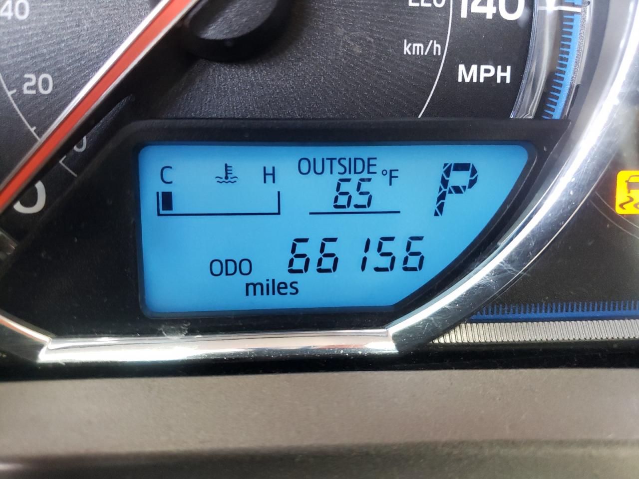 Photo 8 from auction – 2013 TOYOTA RAV4 LIMIT with VIN JTMDFREV7D5020067