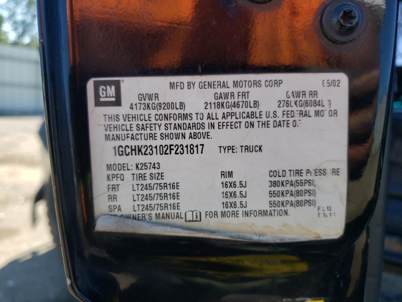 Photo 10 from auction – 2002 CHEVROLET SILVERADO with VIN 1GCHK23102F231817