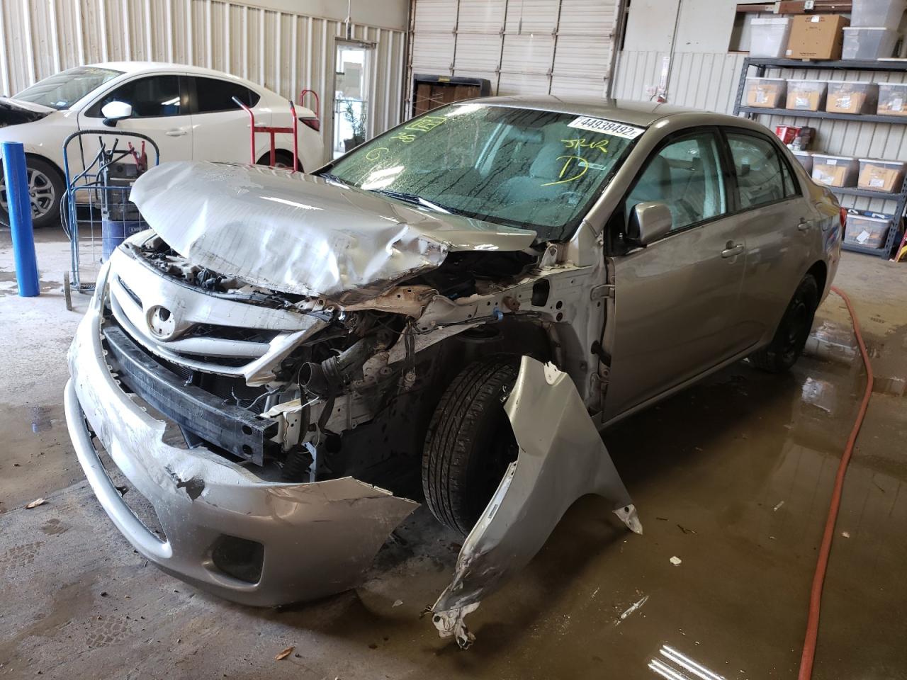 Photo 2 from auction – 2011 TOYOTA COROLLA BA with VIN 2T1BU4EE3BC547149