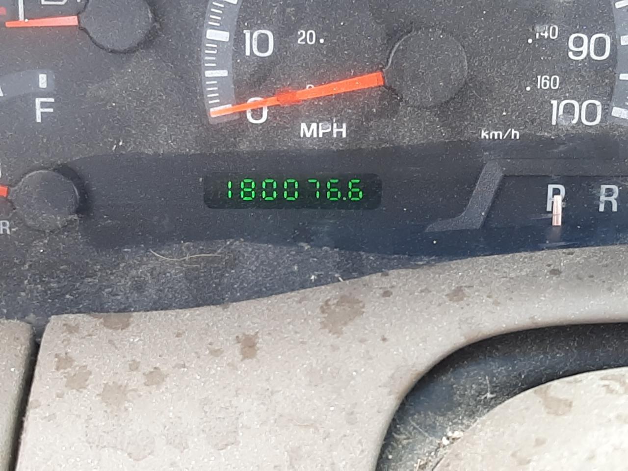 Photo 8 from auction – 2001 FORD F150 with VIN 1FTRF17L71NA01954