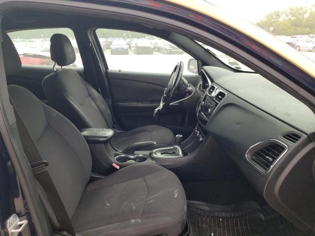 Photo 5 from auction – 2013 CHRYSLER 200 TOURIN with VIN 1C3CCBBG4DN569327