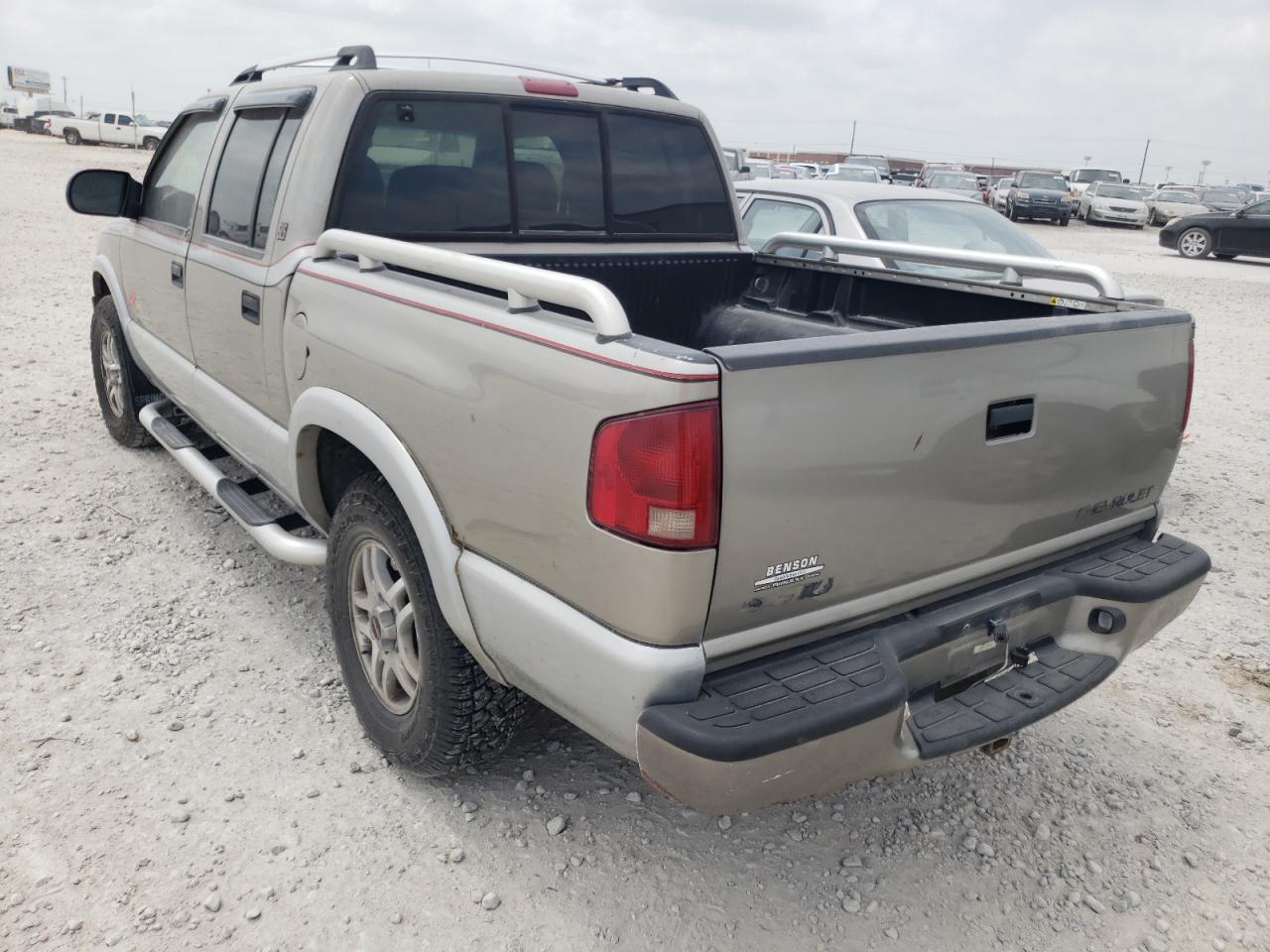 Photo 3 from auction – 2002 GMC SONOMA with VIN 1GTDT13W22K241502