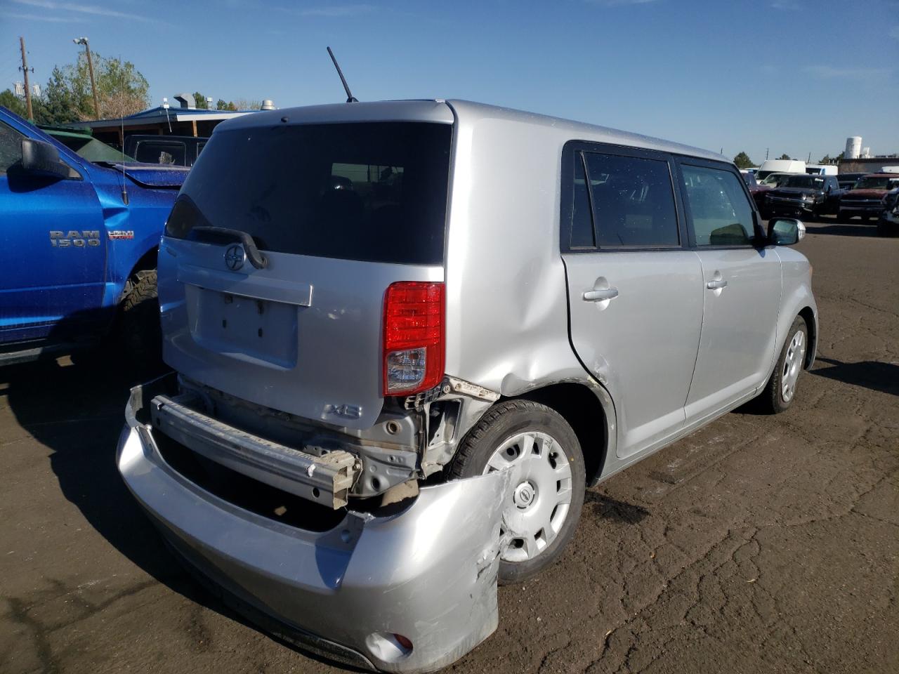 Photo 4 from auction – 2015 TOYOTA SCION XB with VIN JTLZE4FEXFJ077887