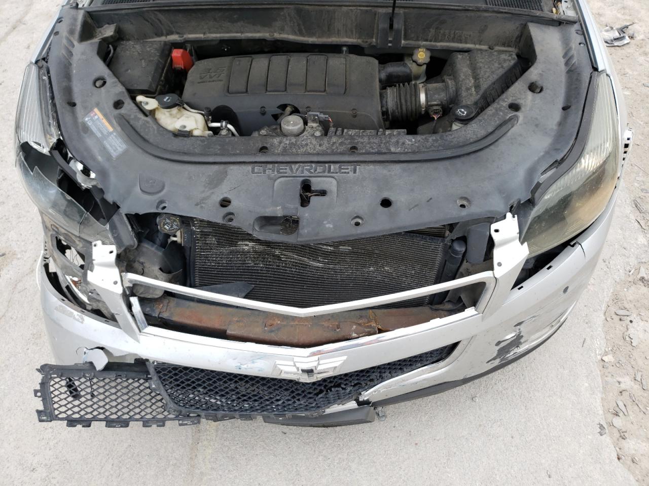 Photo 17 from auction – 2011 CHEVROLET TRAVERSE L with VIN 1GNKRJED2BJ100668