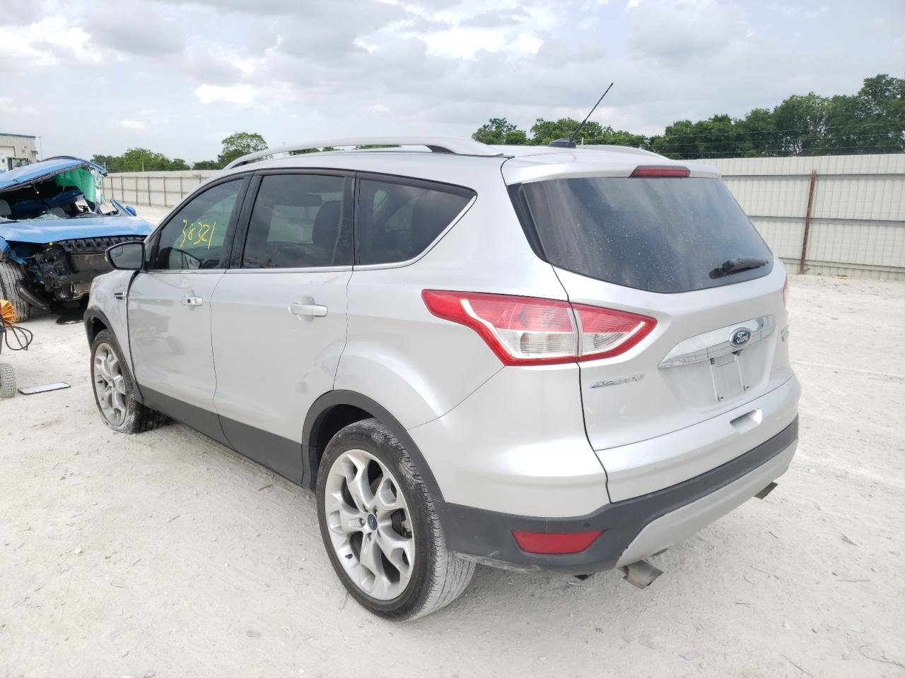 Photo 3 from auction – 2016 FORD ESCAPE TIT with VIN 1FMCU0JX3GUA66067