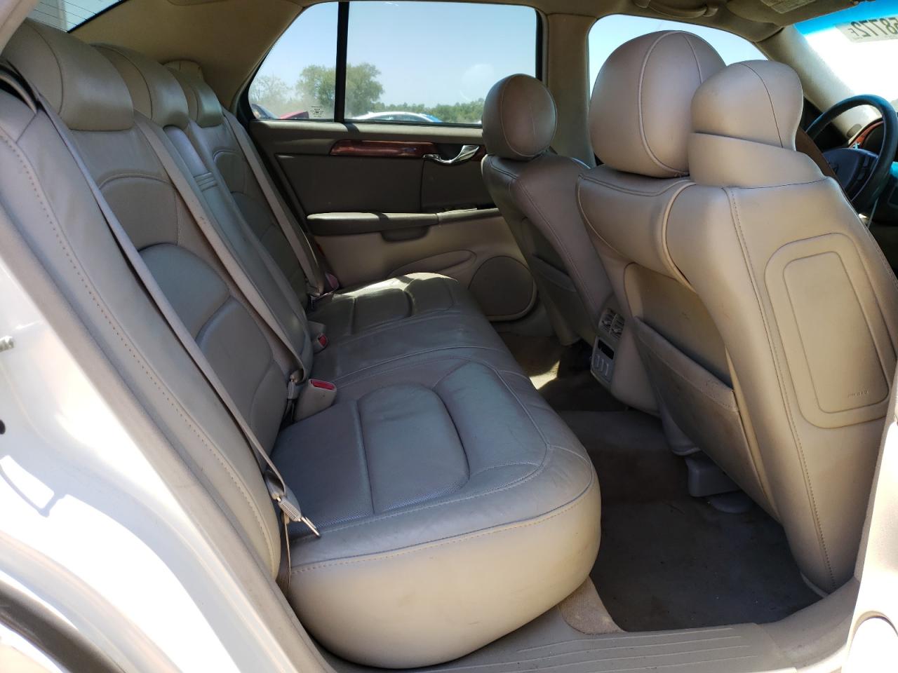 Photo 6 from auction – 2004 CADILLAC DEVILLE with VIN 1G6KD54Y94U218868