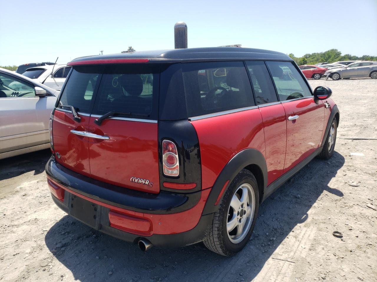 Photo 4 from auction – 2011 MINI COOPER CLU with VIN WMWZF3C58BTX81881