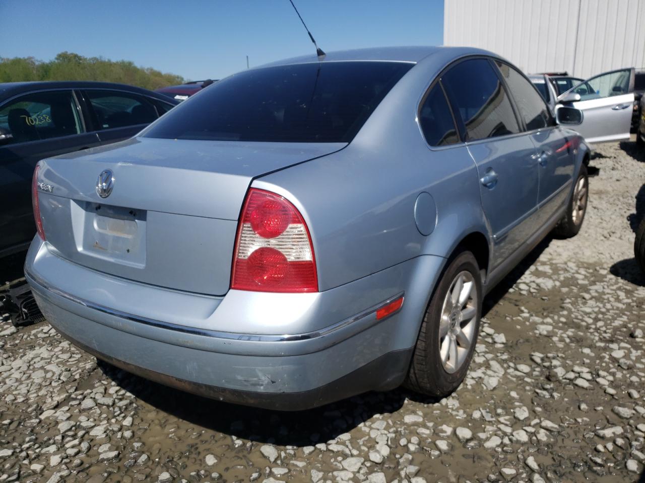 Photo 4 from auction – 2004 VOLKSWAGEN PASSAT GLS with VIN WVWPD63B24E062124