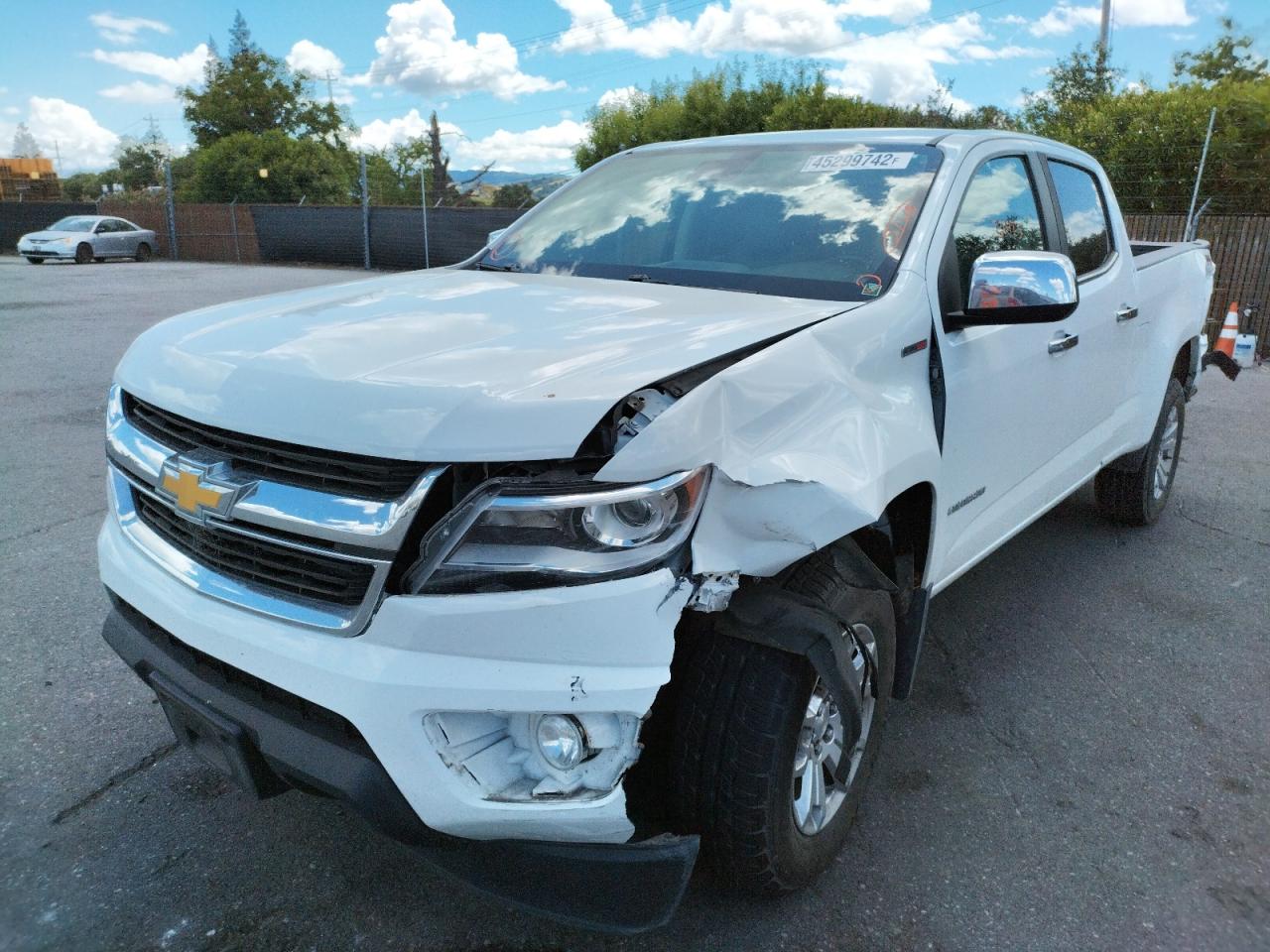 Photo 2 from auction – 2017 CHEVROLET COLORADO L with VIN 1GCPTCE16H1189784
