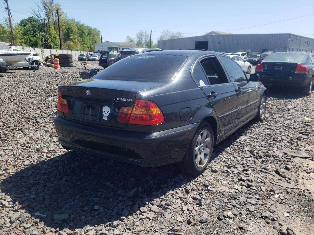 Photo 4 from auction – 2003 BMW 325 XI with VIN WBAEU33423PM58819