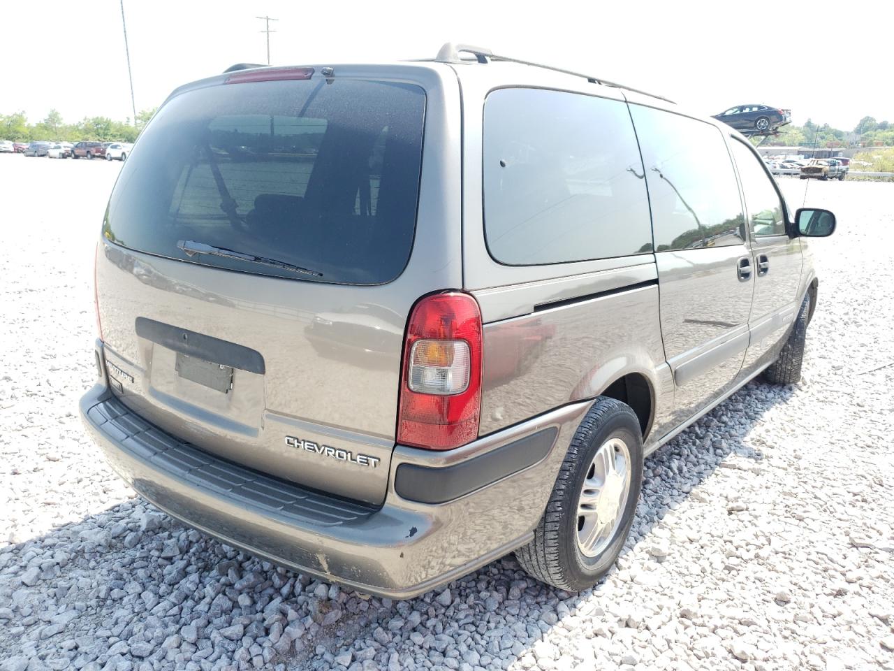 Photo 4 from auction – 2003 CHEVROLET VENTURE with VIN 1GNDX03E53D160240