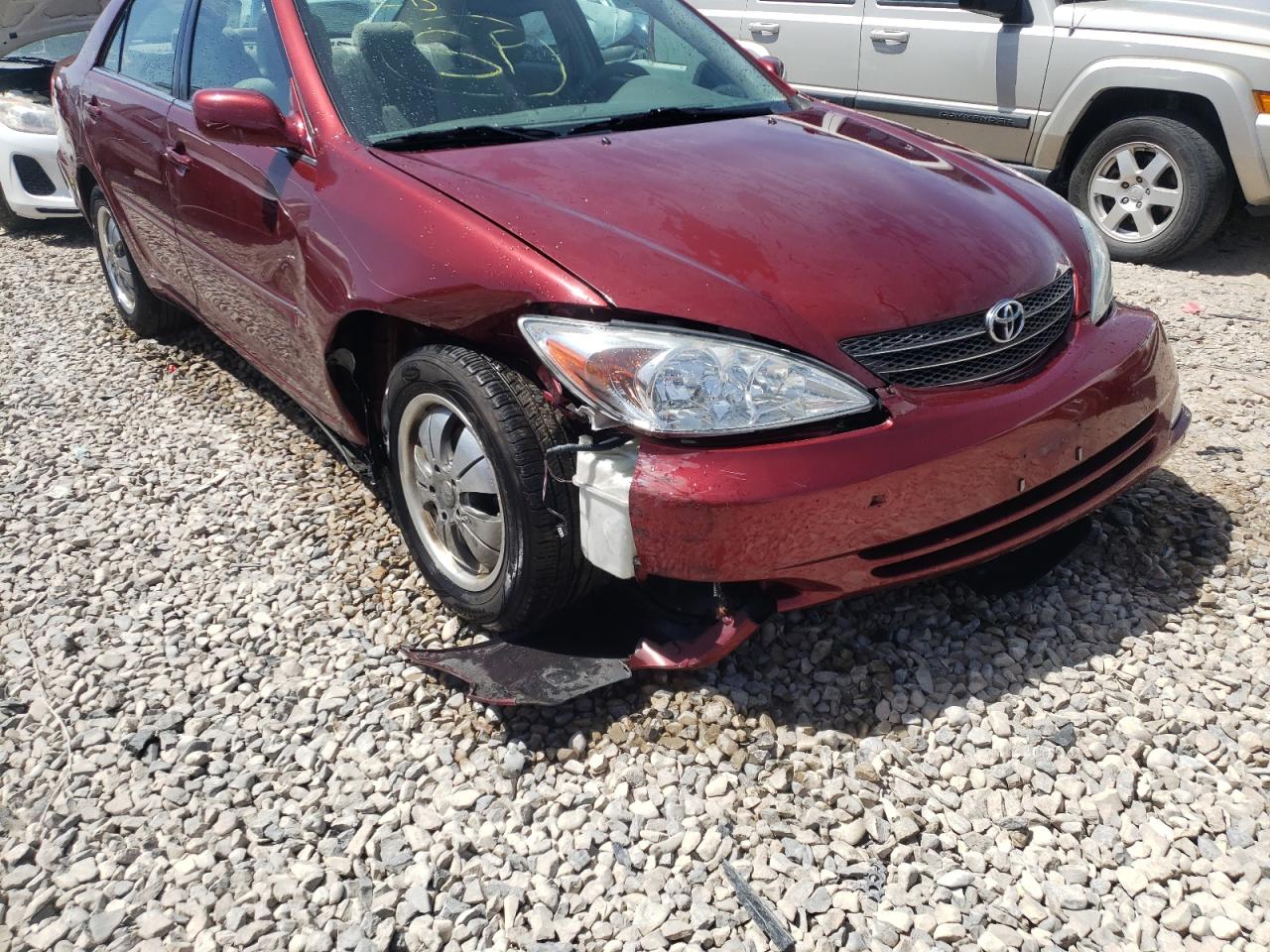 Photo 9 from auction – 2004 TOYOTA CAMRY LE with VIN 4T1BE32K84U310112
