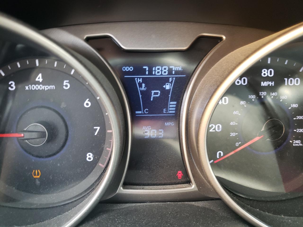 Photo 8 from auction – 2015 HYUNDAI VELOSTER with VIN KMHTC6AD0FU221183