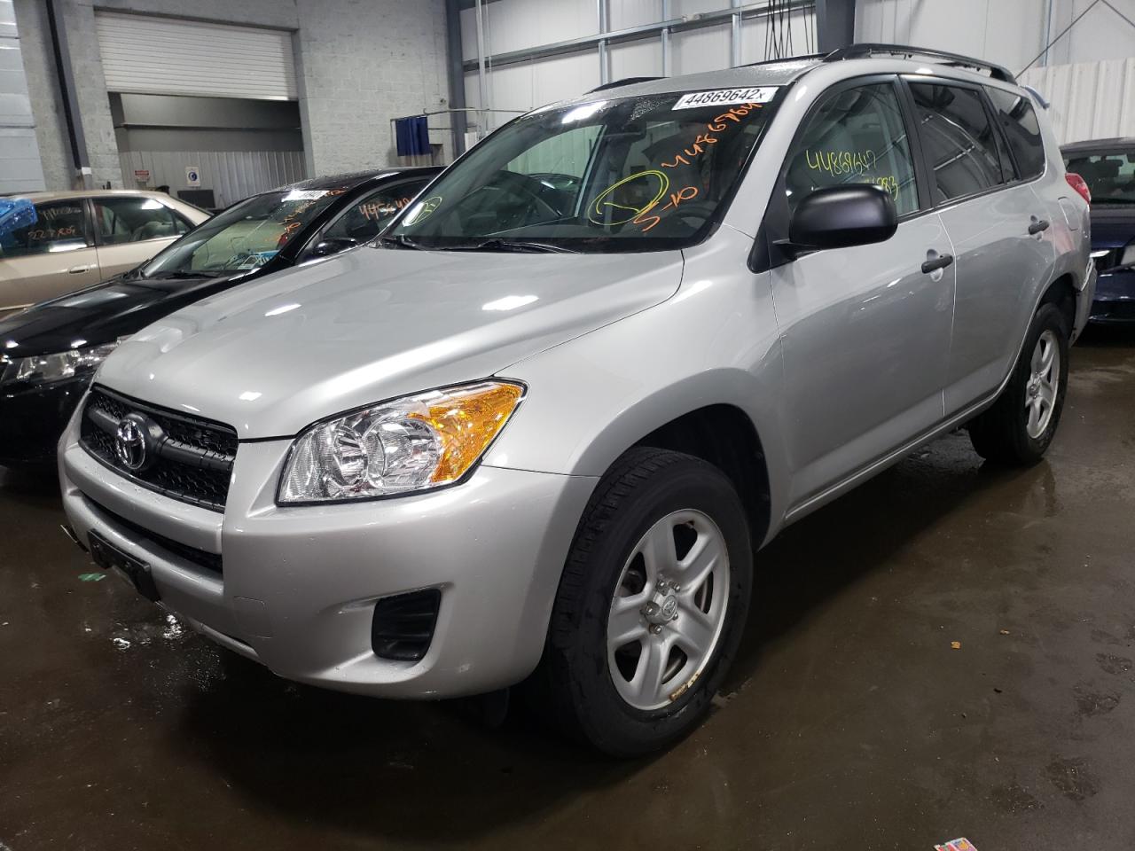 Photo 2 from auction – 2011 TOYOTA RAV4 with VIN 2T3BF4DV4BW102095