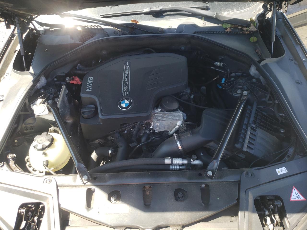Photo 7 from auction – 2012 BMW 528 XI with VIN WBAXH5C50CDW02340