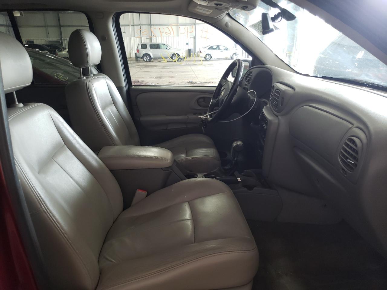 Photo 5 from auction – 2008 CHEVROLET TRAILBLAZE with VIN 1GNDT13S582190865
