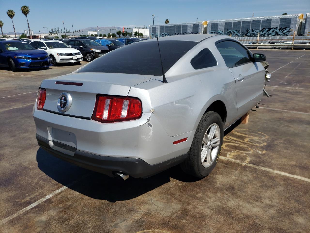 Photo 4 from auction – 2012 FORD MUSTANG with VIN 1ZVBP8AM4C5270146
