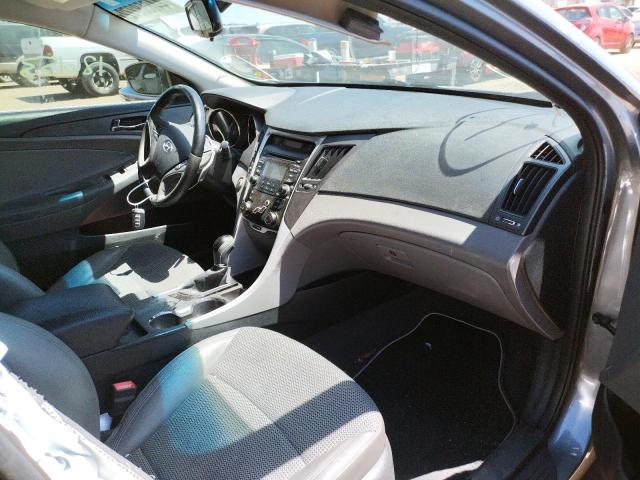 Photo 5 from auction – 2012 HYUNDAI SONATA SE with VIN 5NPEC4AC7CH469722