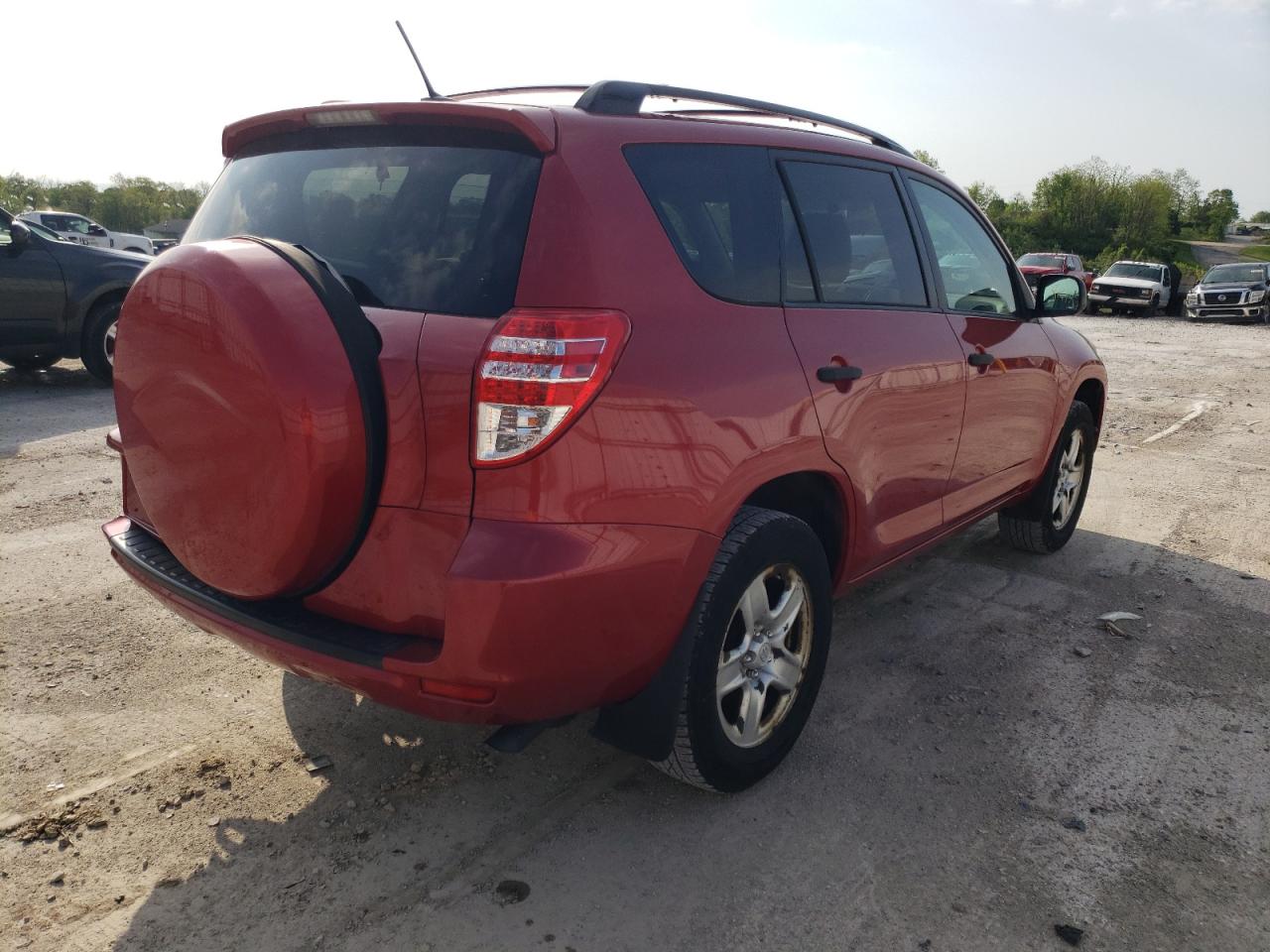 Zdjęcie 4 z aukcji – 2010 TOYOTA RAV4 z VIN JTMZF4DV4AD016764