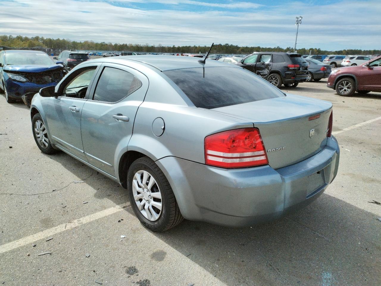 Photo 3 from auction – 2010 DODGE AVENGER SX with VIN 1B3CC4FB2AN157944