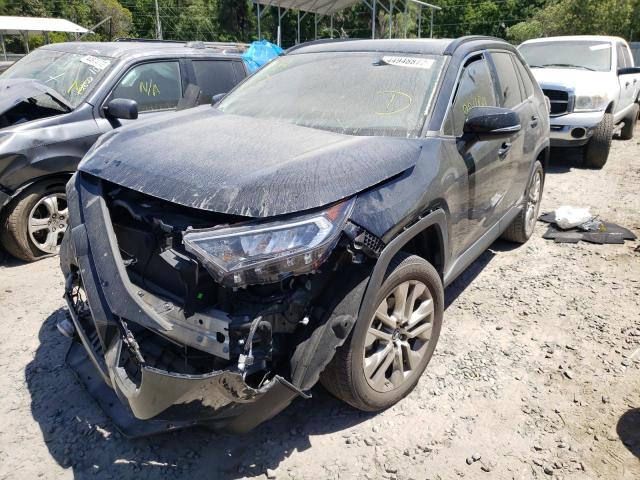 Photo 2 from auction – 2019 TOYOTA RAV4 XLE P with VIN 2T3C1RFVXKW024466