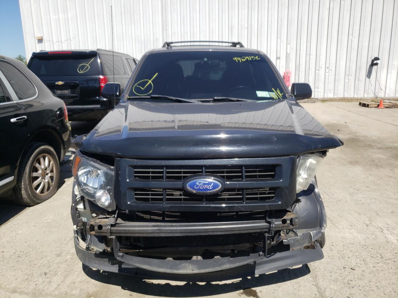 Photo 9 from auction – 2011 FORD ESCAPE XLT with VIN 1FMCU9DGXBKC15644