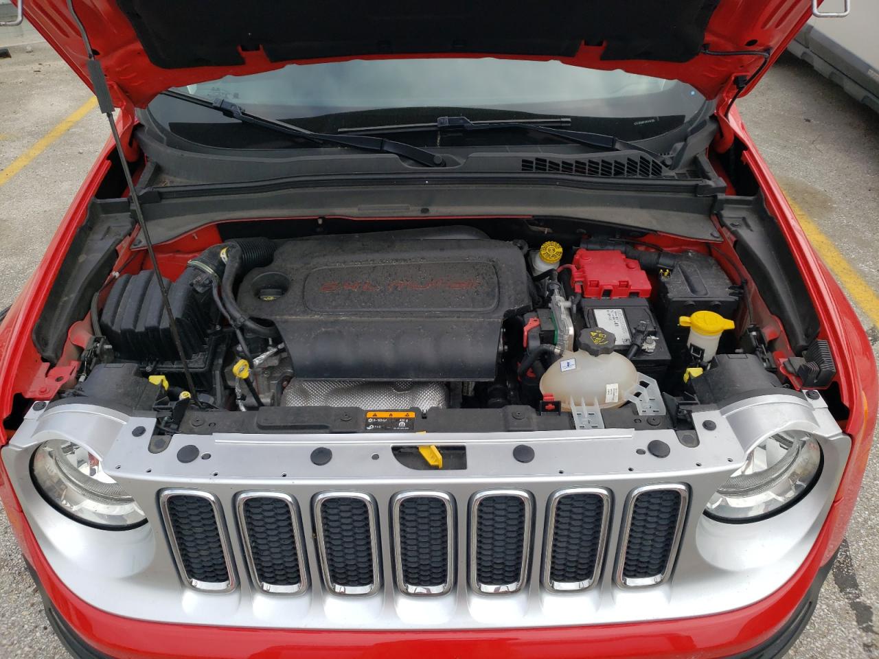 Photo 7 from auction – 2018 JEEP RENEGADE L with VIN ZACCJADB1JPJ16795
