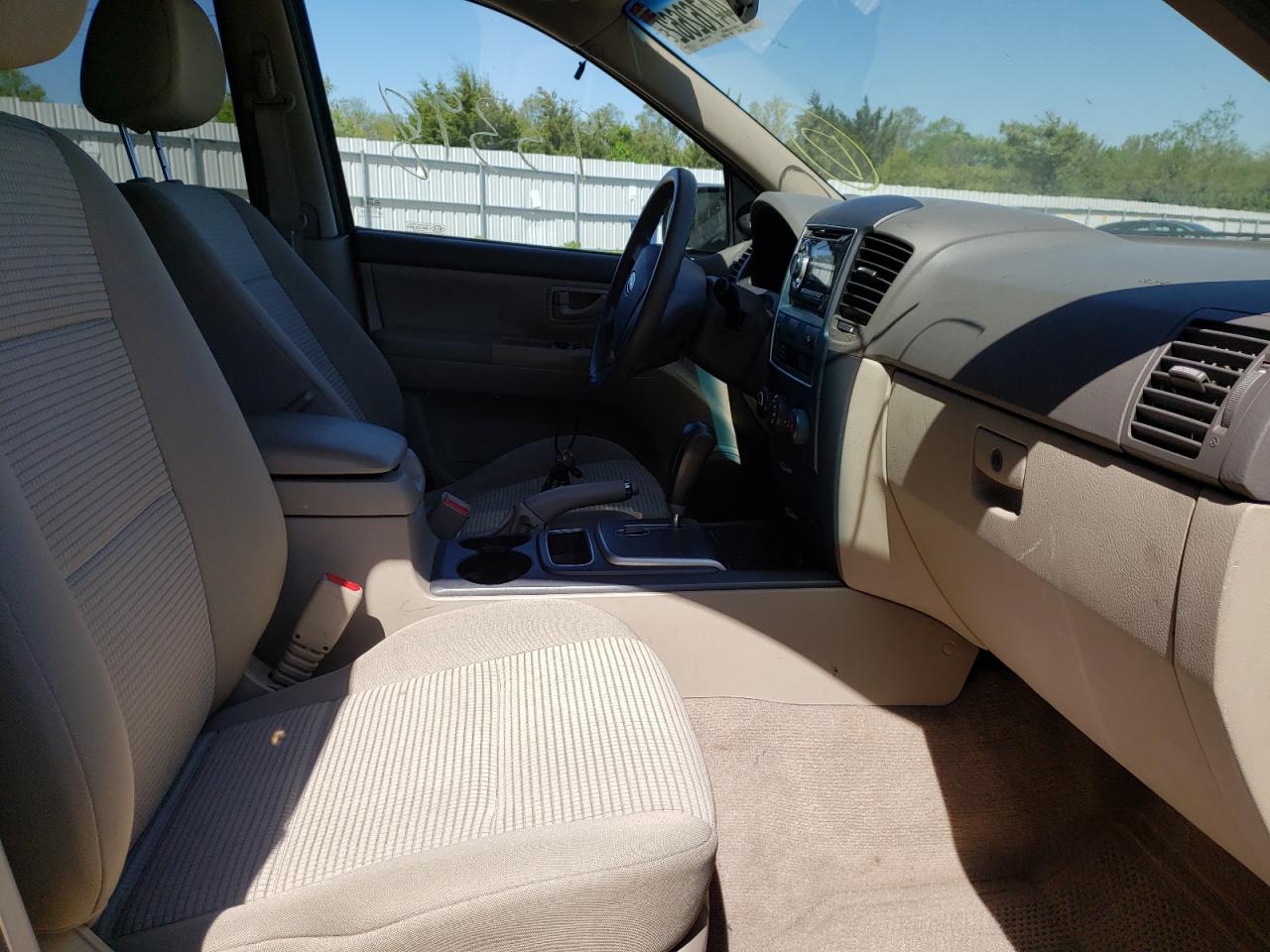 Photo 5 from auction – 2009 KIA SORENTO LX with VIN KNDJD735795882552