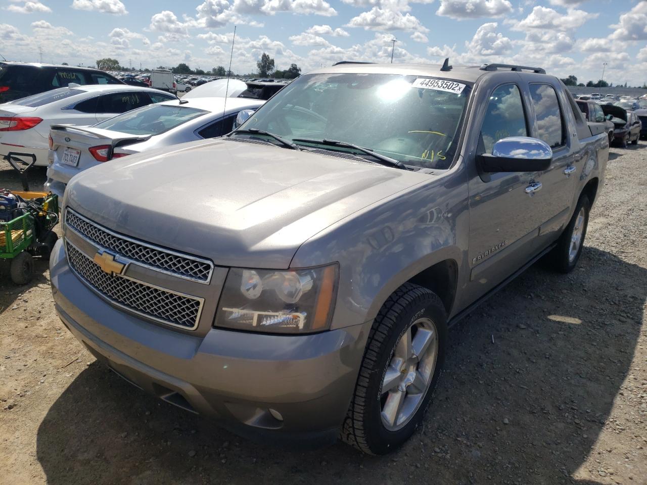 Photo 2 from auction – 2007 CHEVROLET AVALANCHE with VIN 3GNFK12Y67G294448