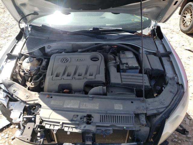 Photo 7 from auction – 2012 VOLKSWAGEN PASSAT SEL with VIN 1VWCN7A32CC001540