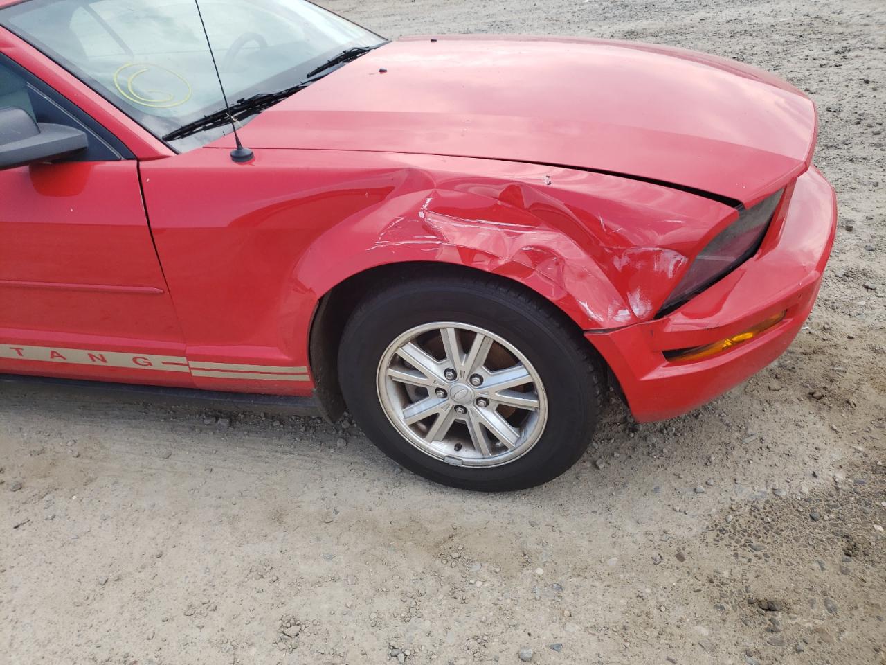 Photo 9 from auction – 2008 FORD MUSTANG with VIN 1ZVHT84N385209100