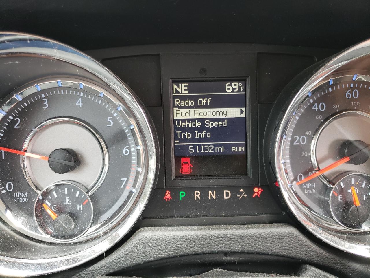 Photo 8 from auction – 2016 CHRYSLER TOWN & COU with VIN 2C4RC1BG5GR247450
