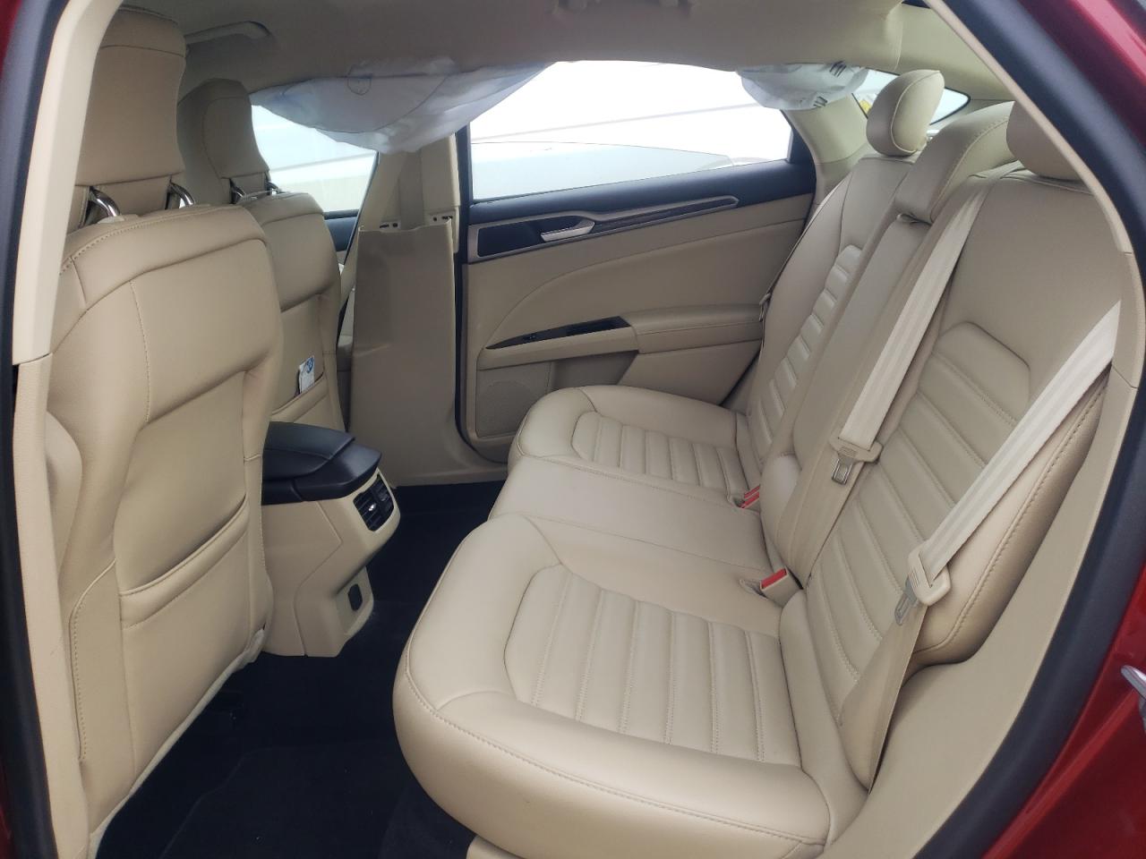Photo 6 from auction – 2014 FORD FUSION SE with VIN 3FA6P0HD3ER218704