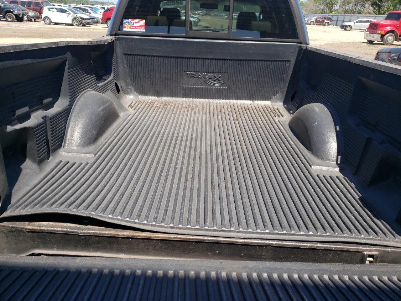 Photo 9 from auction – 2006 FORD F150 SUPER with VIN 1FTPW12V06FB36372