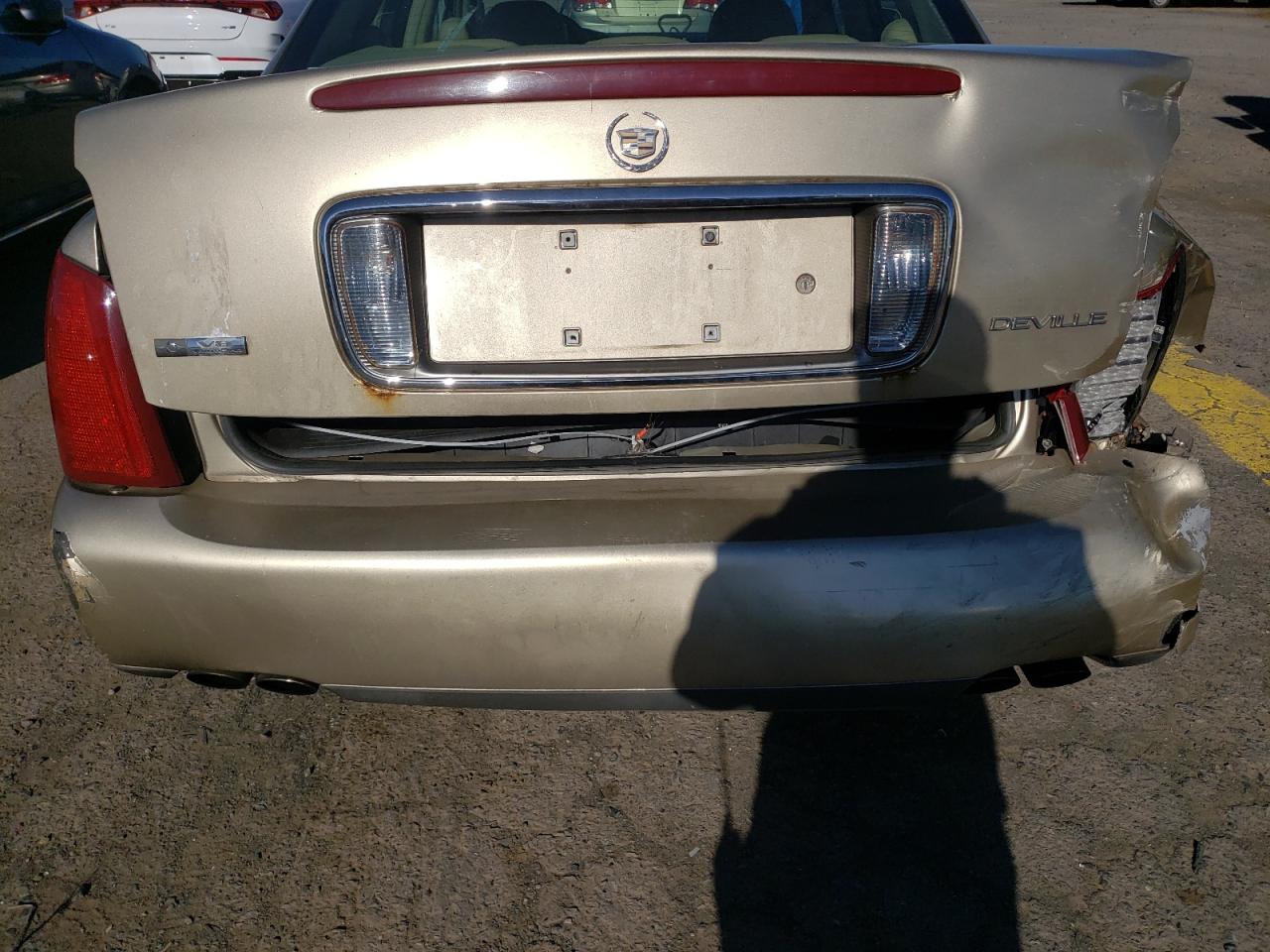 Photo 9 from auction – 2005 CADILLAC DEVILLE with VIN 1G6KD54Y75U142942