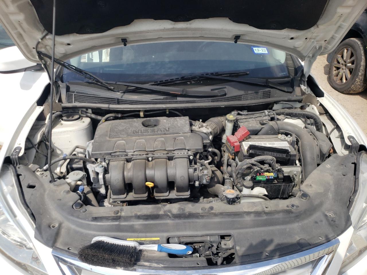 Photo 7 from auction – 2015 NISSAN SENTRA S with VIN 3N1AB7APXFL682371