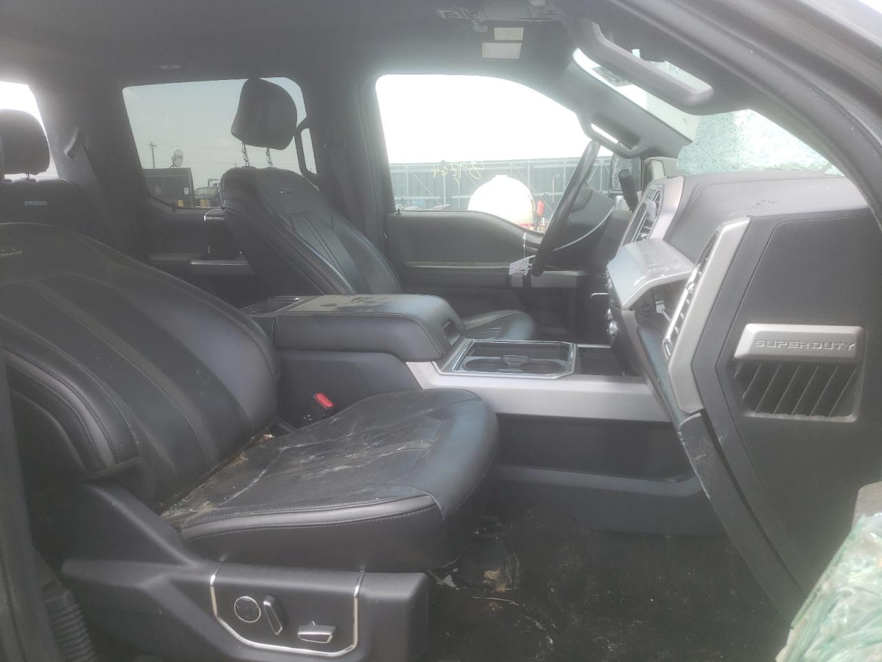 Photo 5 from auction – 2017 FORD F350 SUPER with VIN 1FT8W3BT8HEE16693