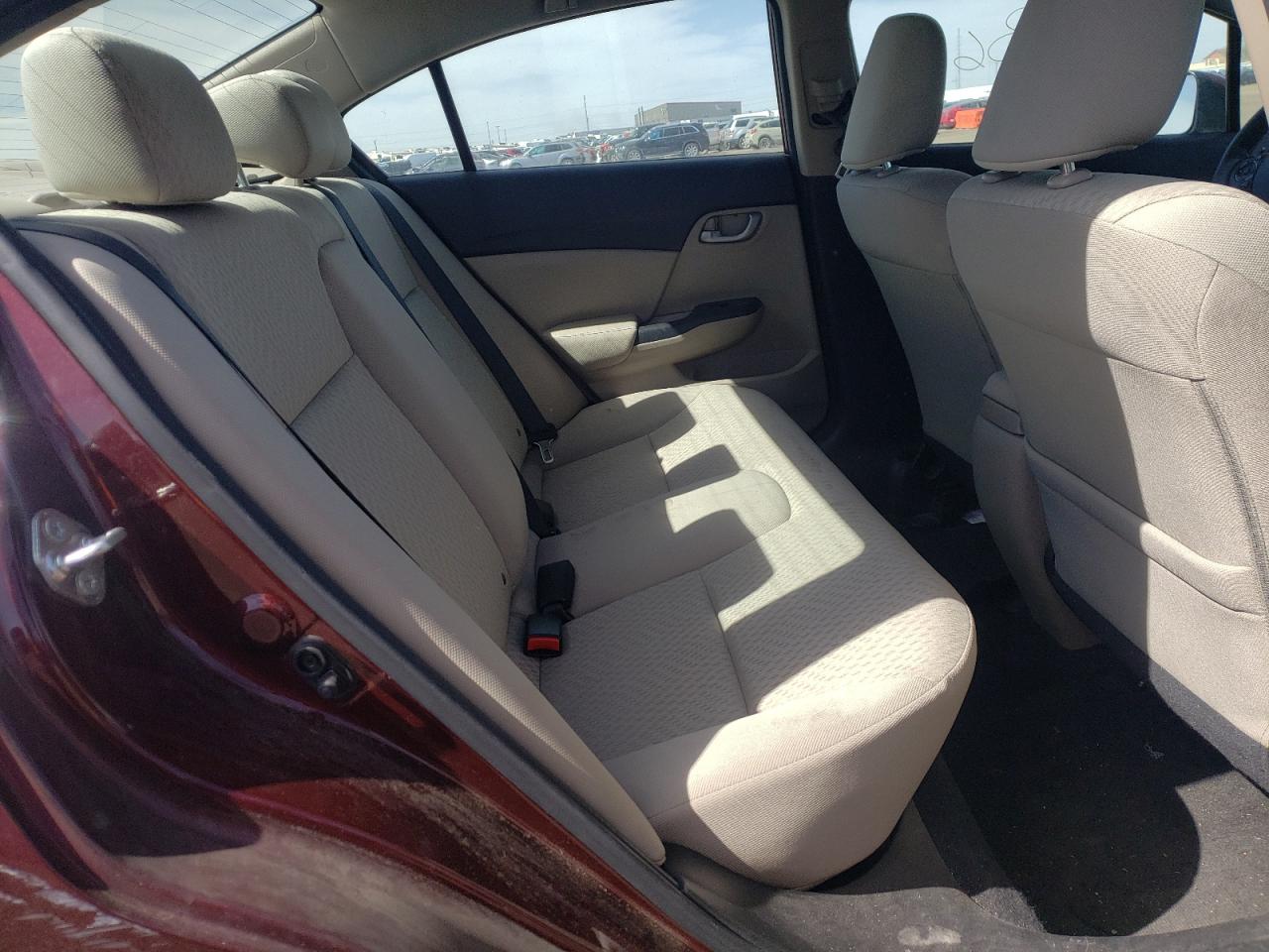 Photo 6 from auction – 2014 HONDA CIVIC LX with VIN 19XFB2F51EE255161
