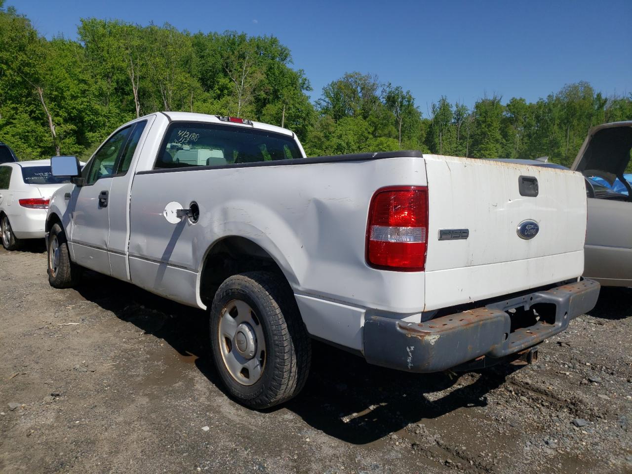 Photo 3 from auction – 2005 FORD F150 with VIN 1FTRF12W65NB08808