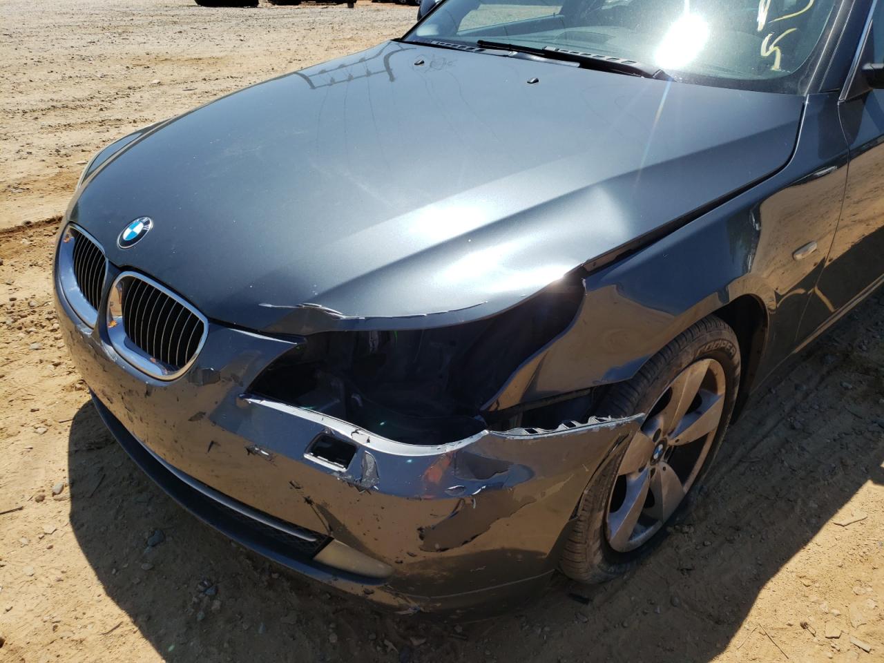 Photo 9 from auction – 2008 BMW 528 XI with VIN WBANV13588CZ53406
