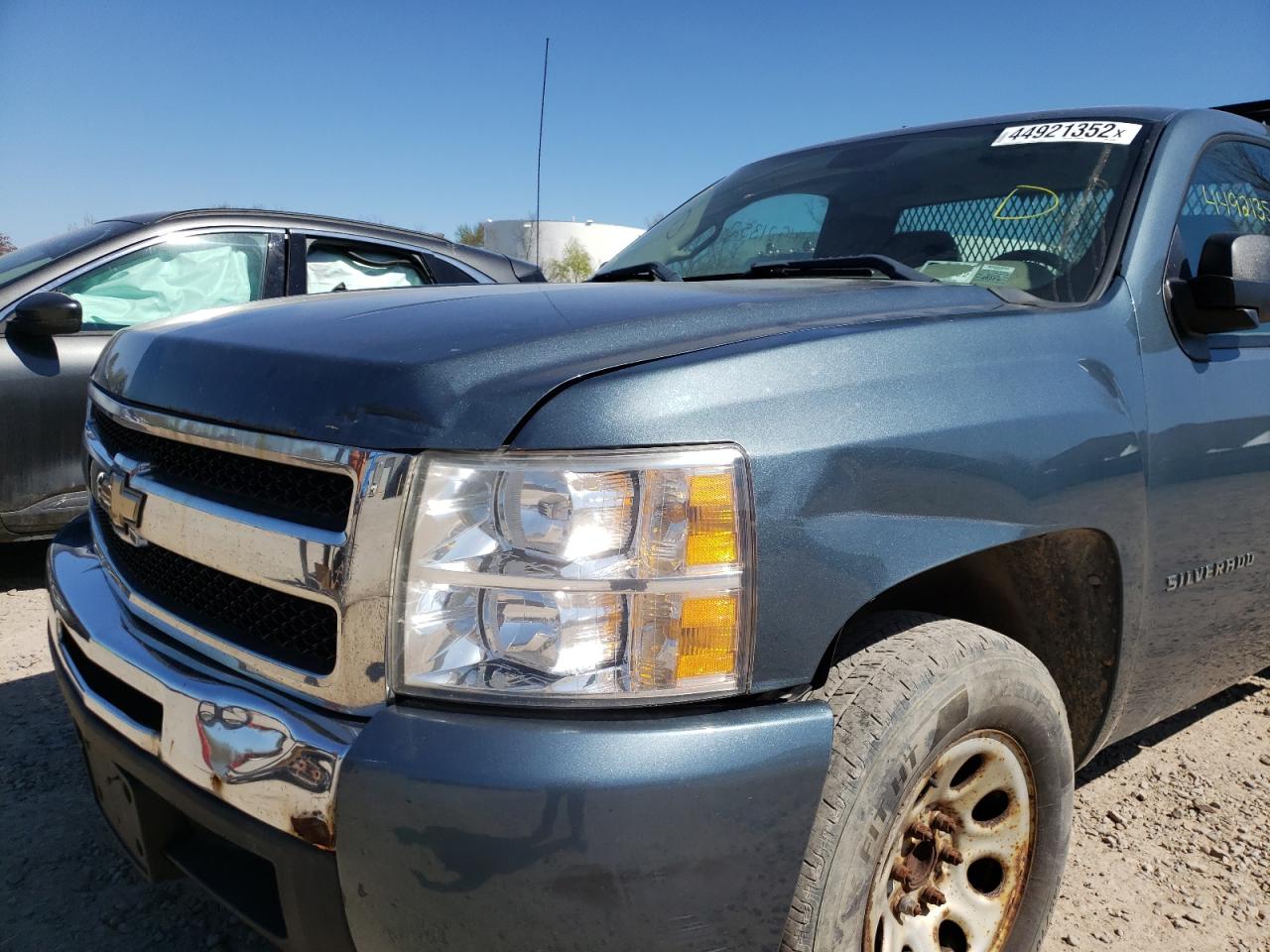 Photo 9 from auction – 2010 CHEVROLET SILVERADO with VIN 1GCPCPEX0AZ258486