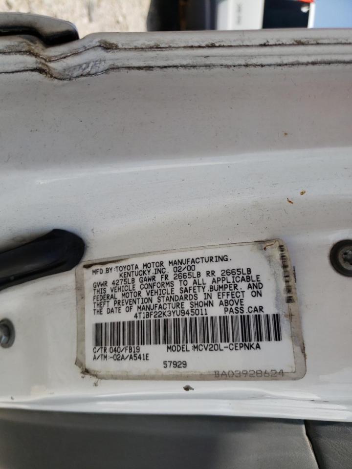 Photo 10 from auction – 2000 TOYOTA CAMRY LE with VIN 4T1BF22K3YU945011